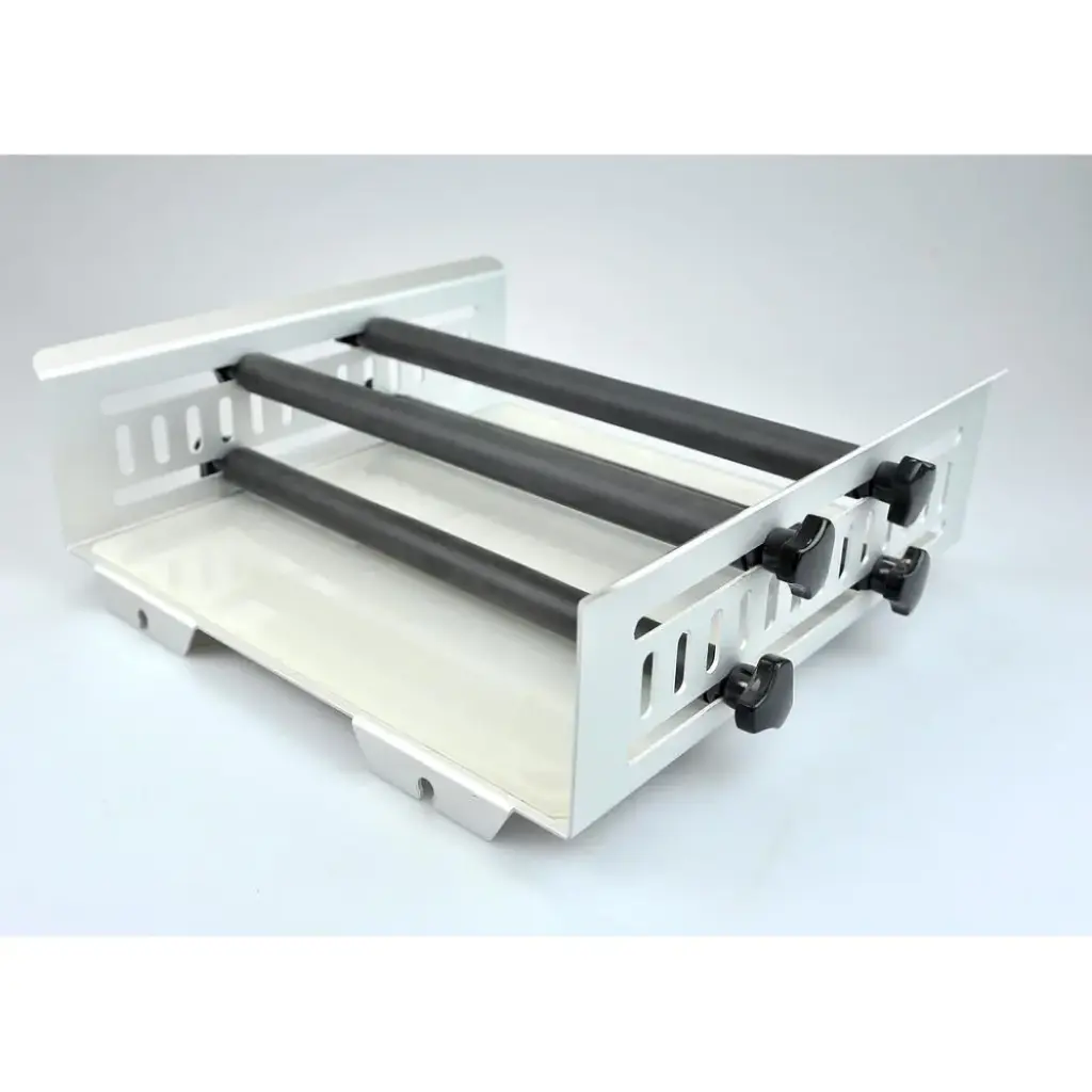 Universal Platform with 4 horizontally adjustable clamping bars for use with various flasks/vessels