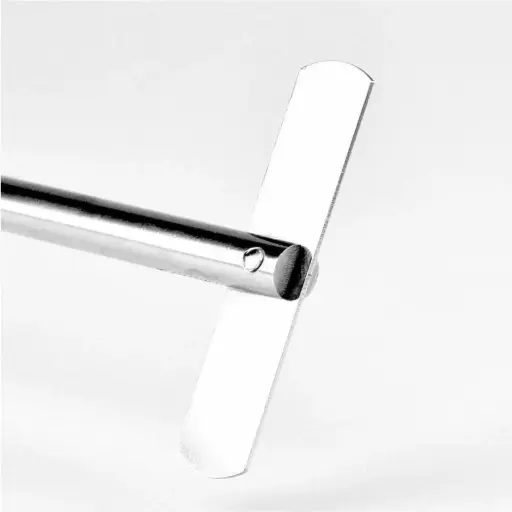 [18900072] Straight stirrer, 316L stainless steel. Shaft 400mm long x 8mm diameter. Impeller width 60mm.